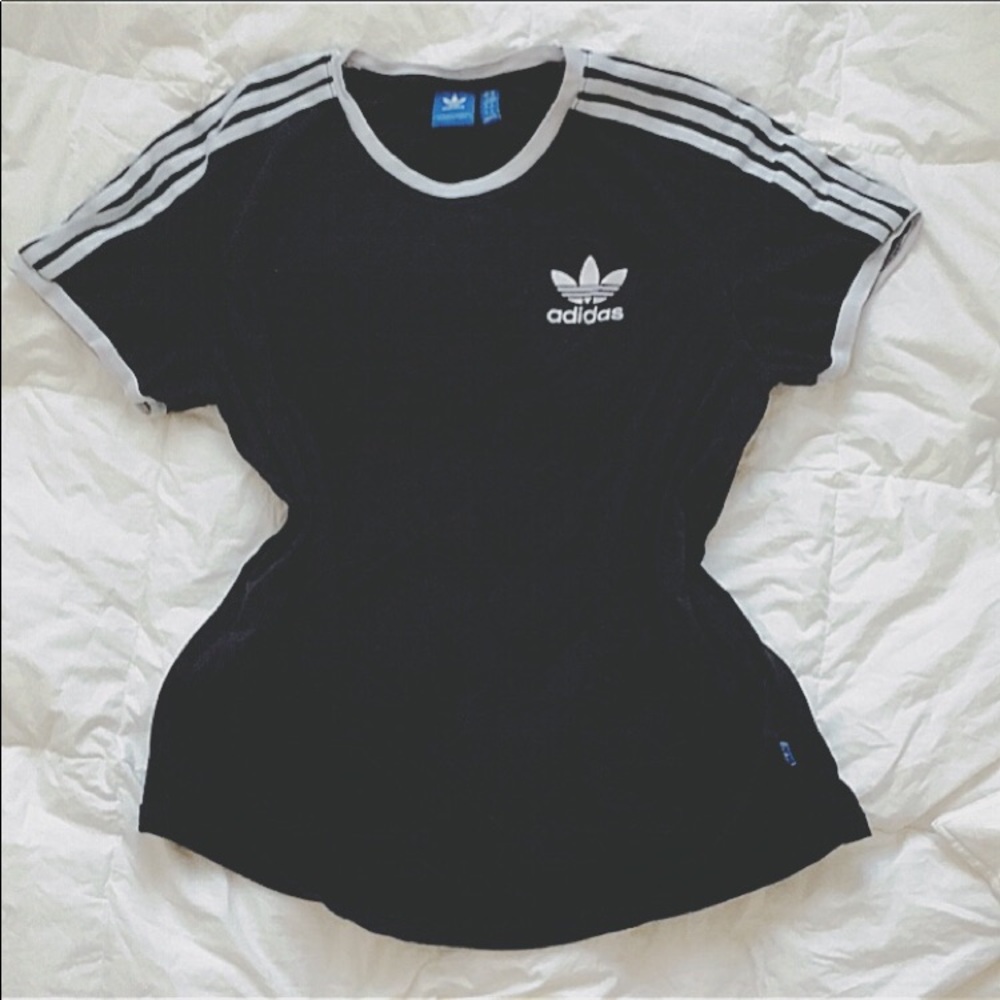 Adidas top
